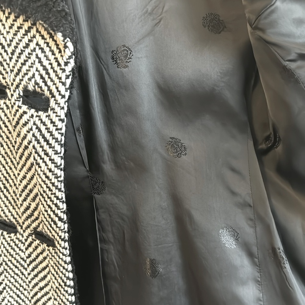 Gianni Versace 1973 Herringbone Wool Double Breasted Peacoat - Picture 12 of 12